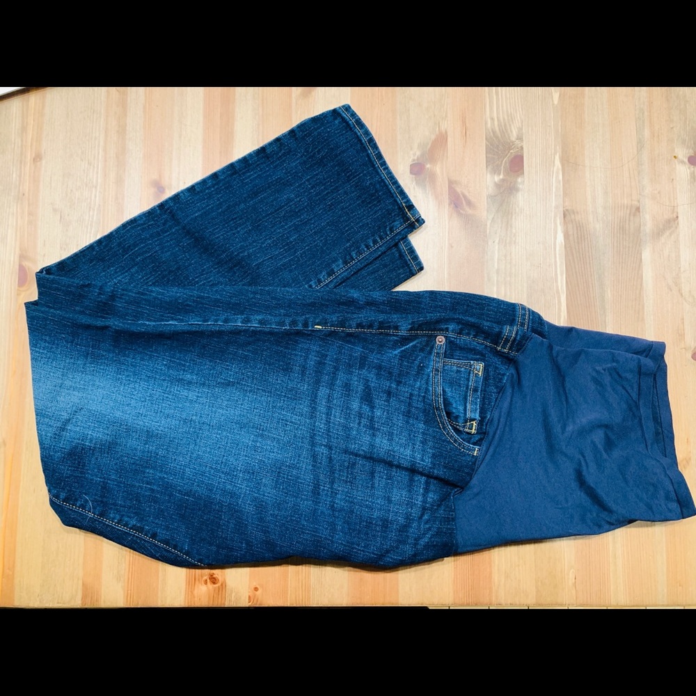 Old Navy Full Panel Maternity Skinny Jeans